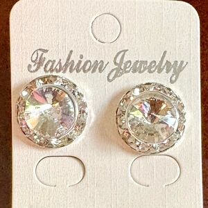 NWT, Fashion Jewelry Round Halo Crystal Stud Earrings